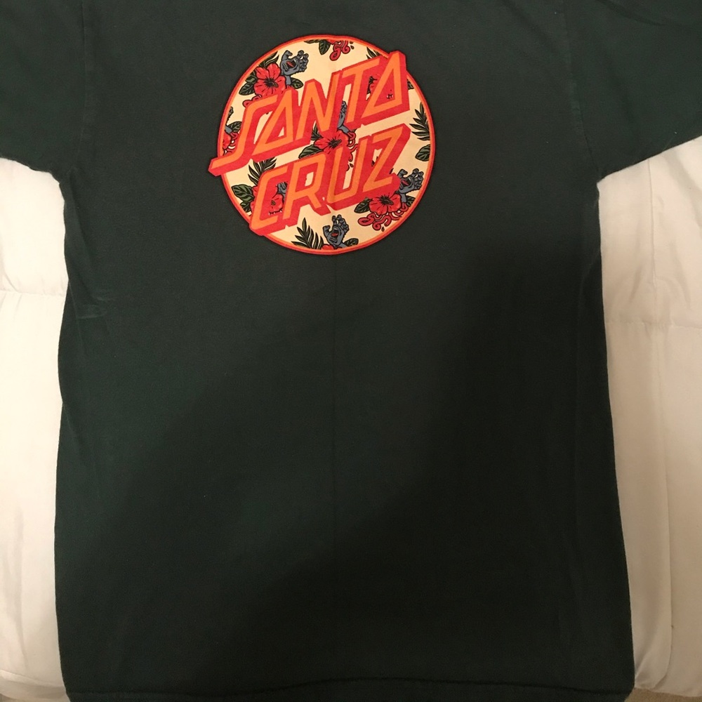Santa Cruz tee